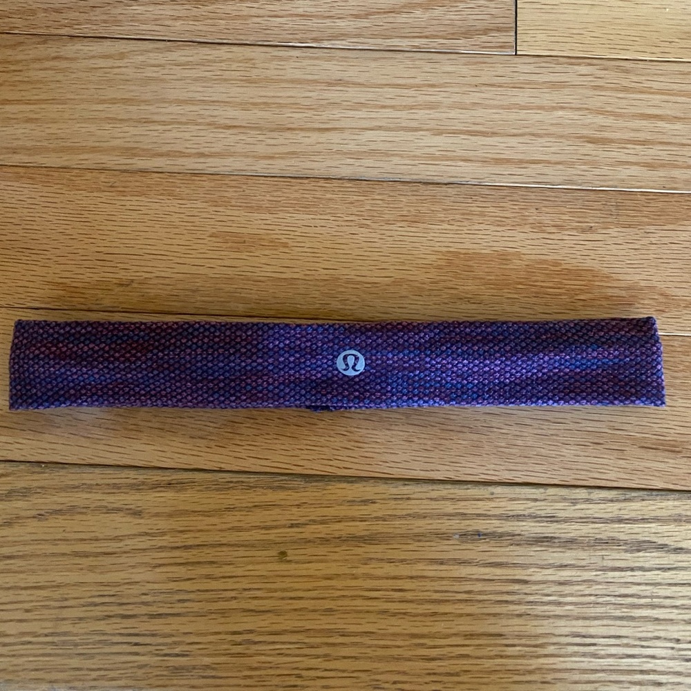 Lululemon thin purple and pink pattern headband